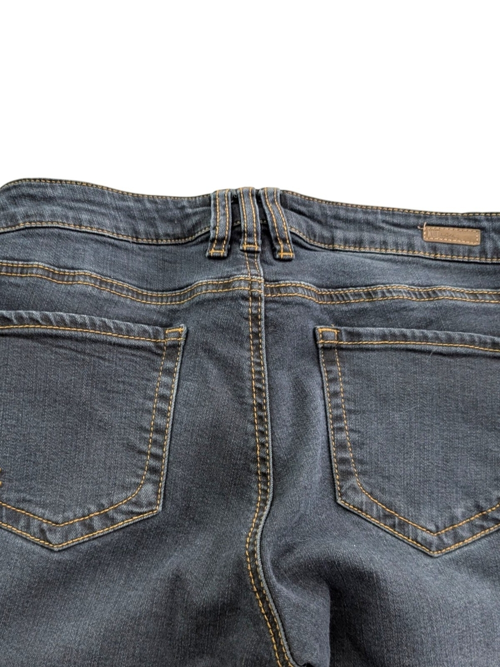 KUT from the Kloth Diana Skinny Jeans, Size 8 - Picture 8 of 11